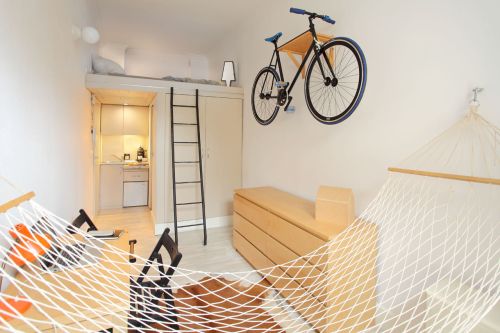 9 дизайнерских мини-апартаментов площадью до 25 м², на которых поместилось всё