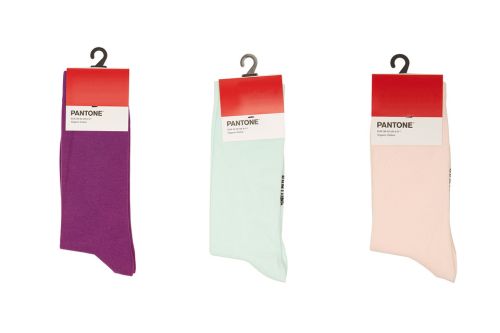 Pantone выпустил коллекцию носков в самых актуальных цветах
