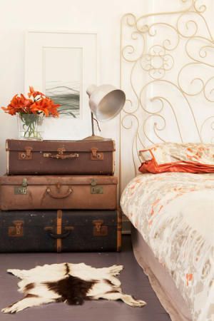 11 идей использования старого чемодана