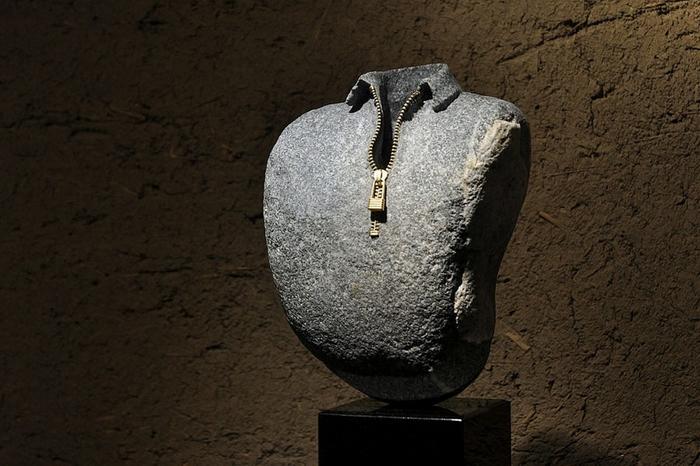 Время переделывать камни: ироничные скульптуры Хиротоши Ито
