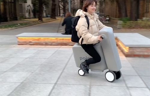 Рoimo — надувний електричний скутер, який можна сховати у рюкзак