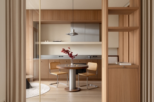 Дерево, сталь і трохи Gio Ponti: Teo Apartment у Києві від ater.architects