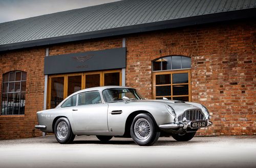 Бондмобіль повертається: Aston Martin відновив виробництво DB5, оснащеного шпигунськими гаджетами