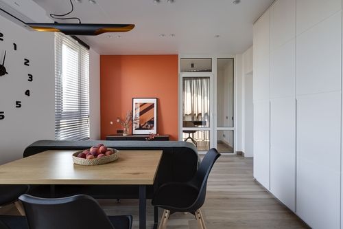 Життєствердний помаранчевий: інтер'єр квартири 50 кв.м від команди Design&Project
