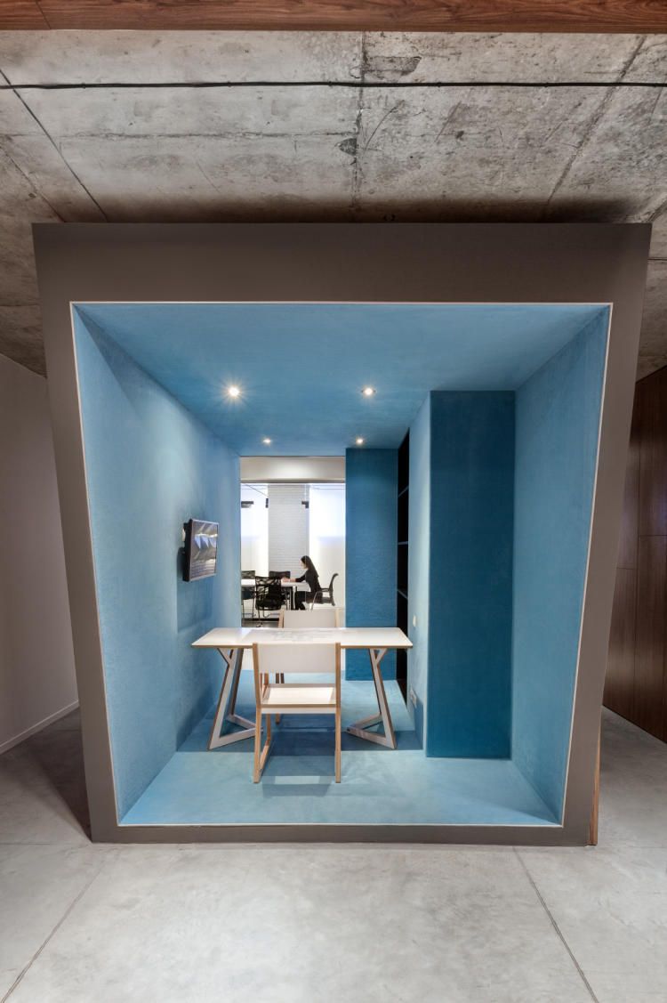 White chоcolate: интерьер офиса от MARTIN architects