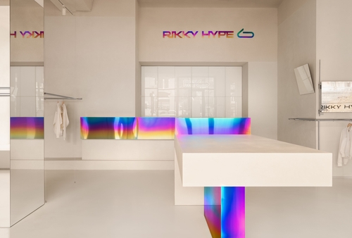 Rikky Hype Showroom by Temp Project: архітектура, що говорить мовою бренду