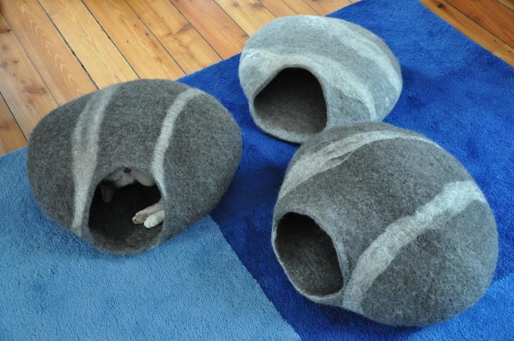 Войлочные домики-норки для кошек от рукодельницы Сюзанны Карг
