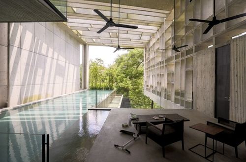 12 бассейнов, идеально интегрированных в архитектуру частных домов