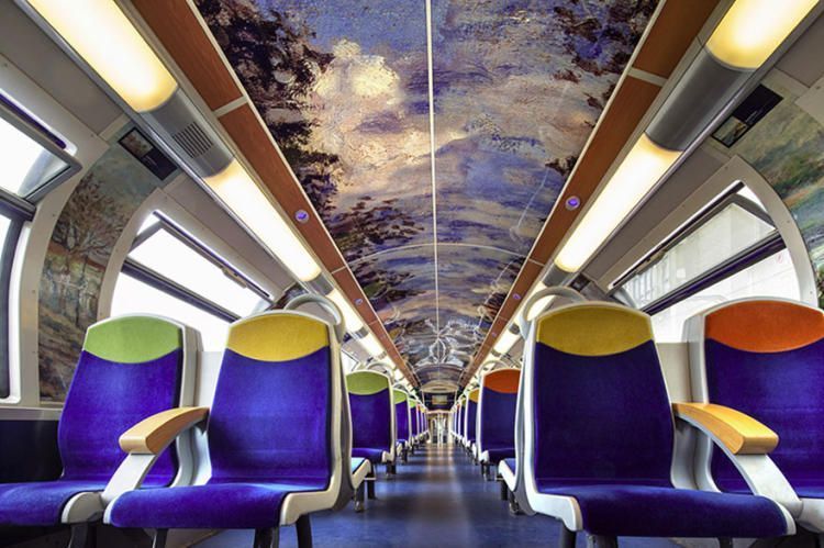 Art In Transit. Искусство в поездах Франции