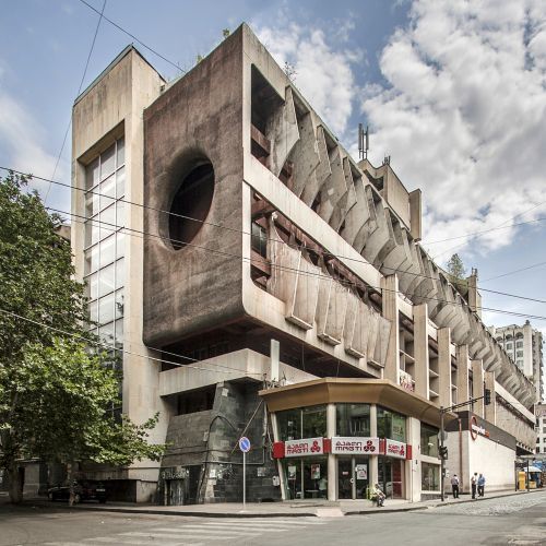 «Советское архитектурное наследие» или как итальянцы Грузию фотографировали