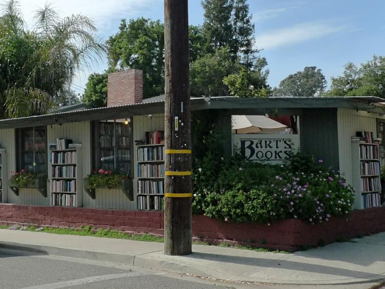 Bart's Books, Охай, Калифорния, США
