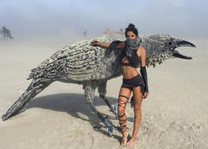 30 снимков с Burning Man или 30-летняя эволюция образов фестиваля 