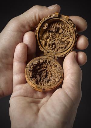 Потерянное искусство: готические резные миниатюры из самшита