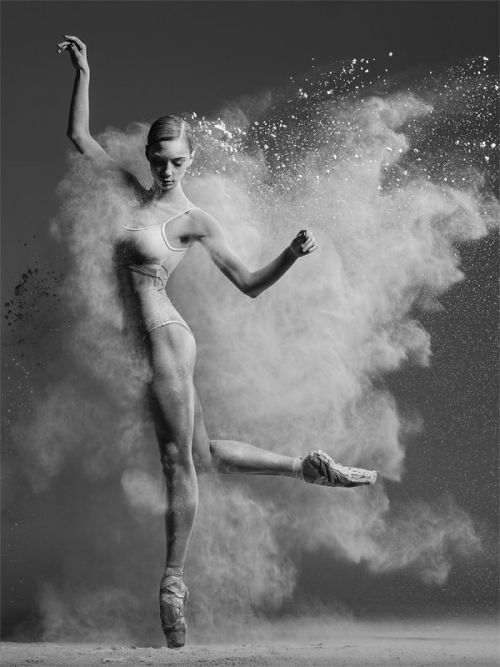 Краса тіла та танцю у проекті The Mirages від фотографа Олександра Яковлєва