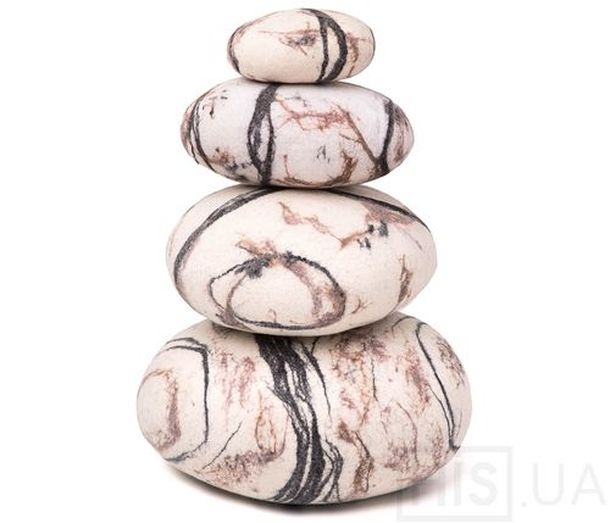 Камни из шерсти